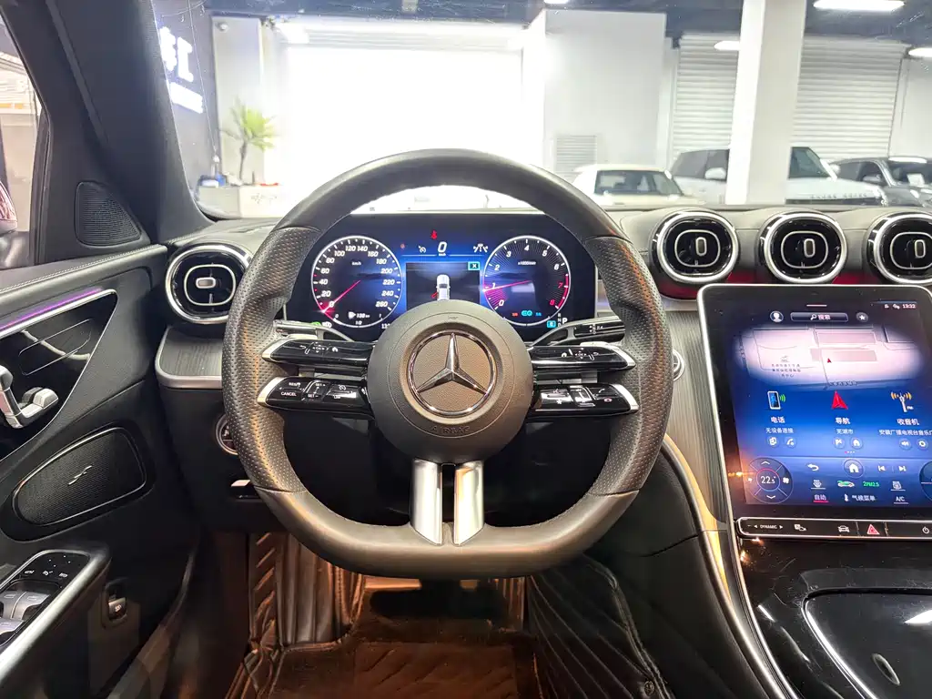 Mercedes-Benz C-Class 2022 — фото 8