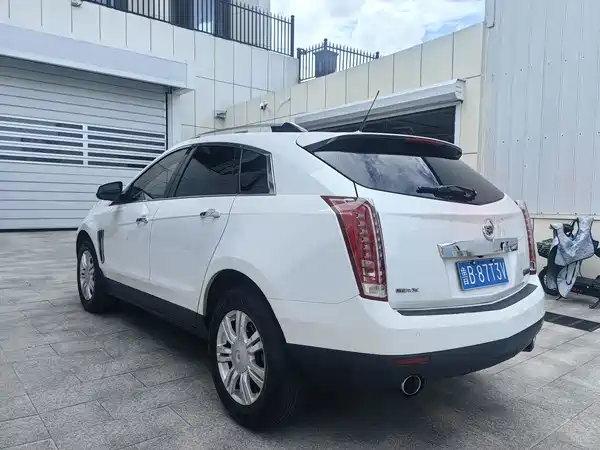 Cadillac SRX 2014
