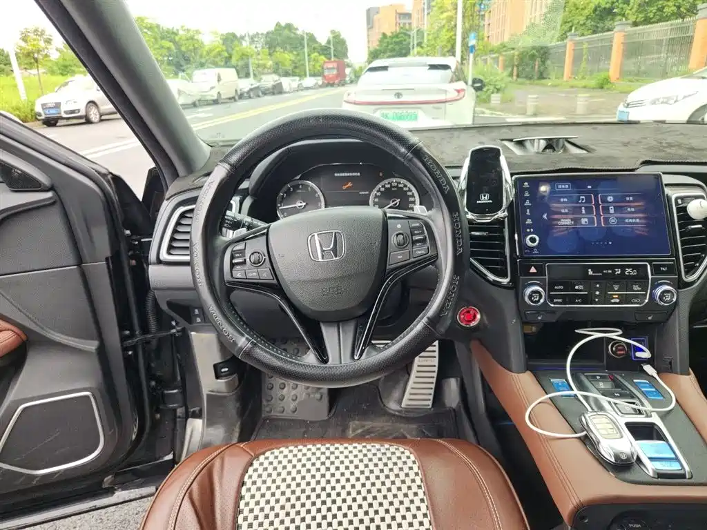 Honda UR-V 2021 — фото 11