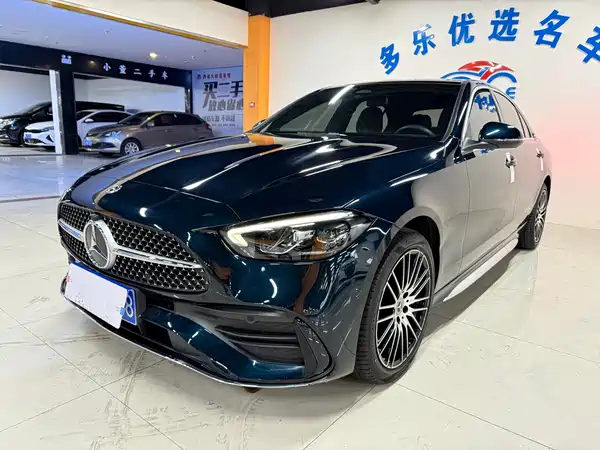 Mercedes-Benz C-Class 2022