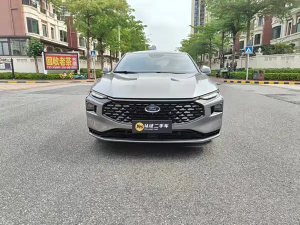 Ford Mondeo 2025