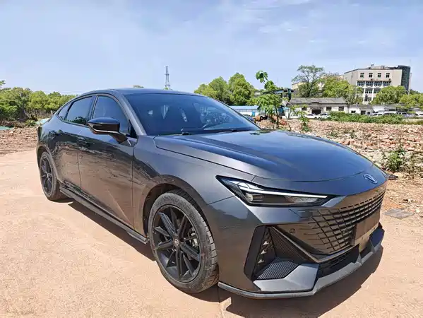 Changan UNI-V 2023