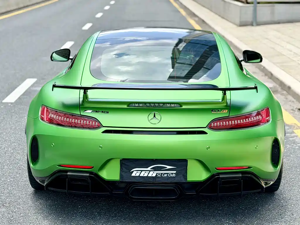 Mercedes-Benz AMG GT 2018 — фото 15
