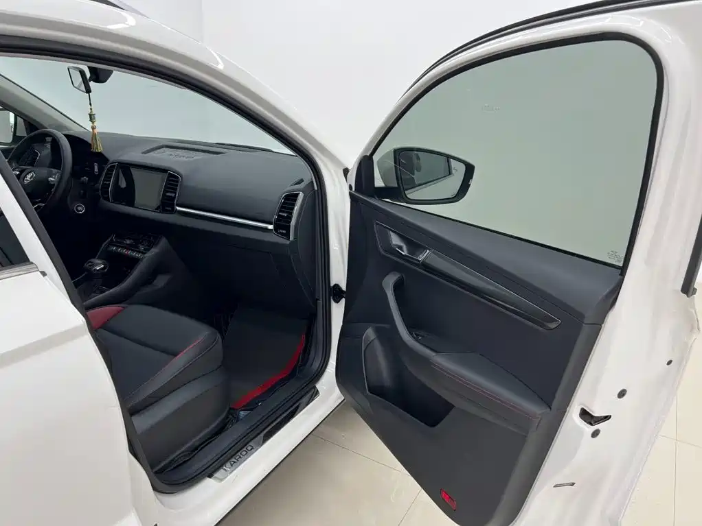 Skoda Korok 2022 — фото 14