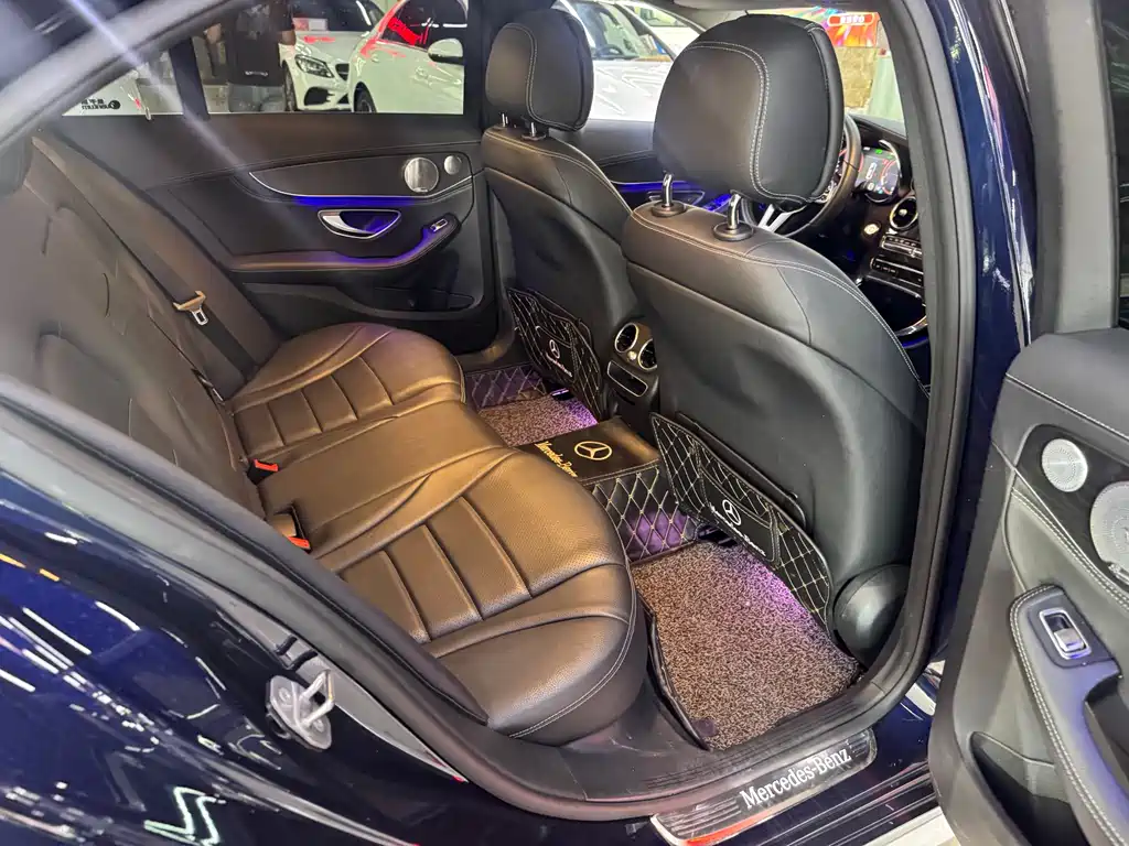 Mercedes-Benz C-Class 2019