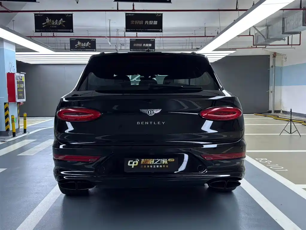 Bentley Bentayga 2021 — фото 10