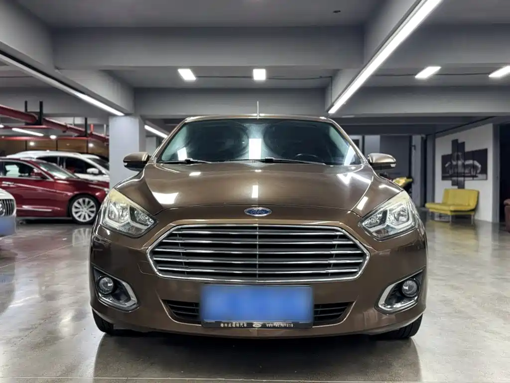 Ford Forrest 2015
