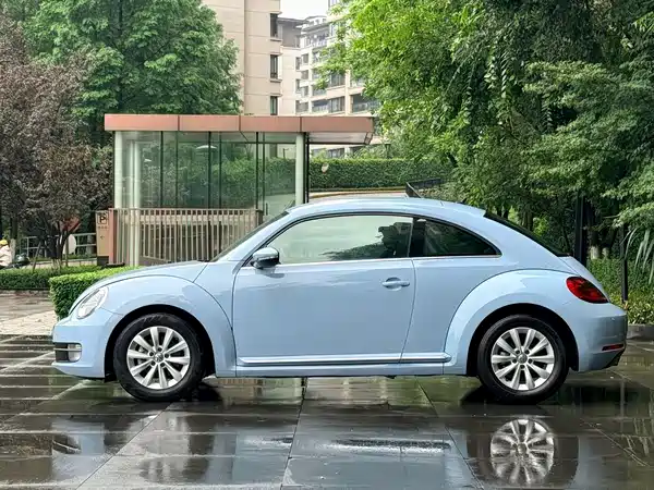 Volkswagen Beetle 2016