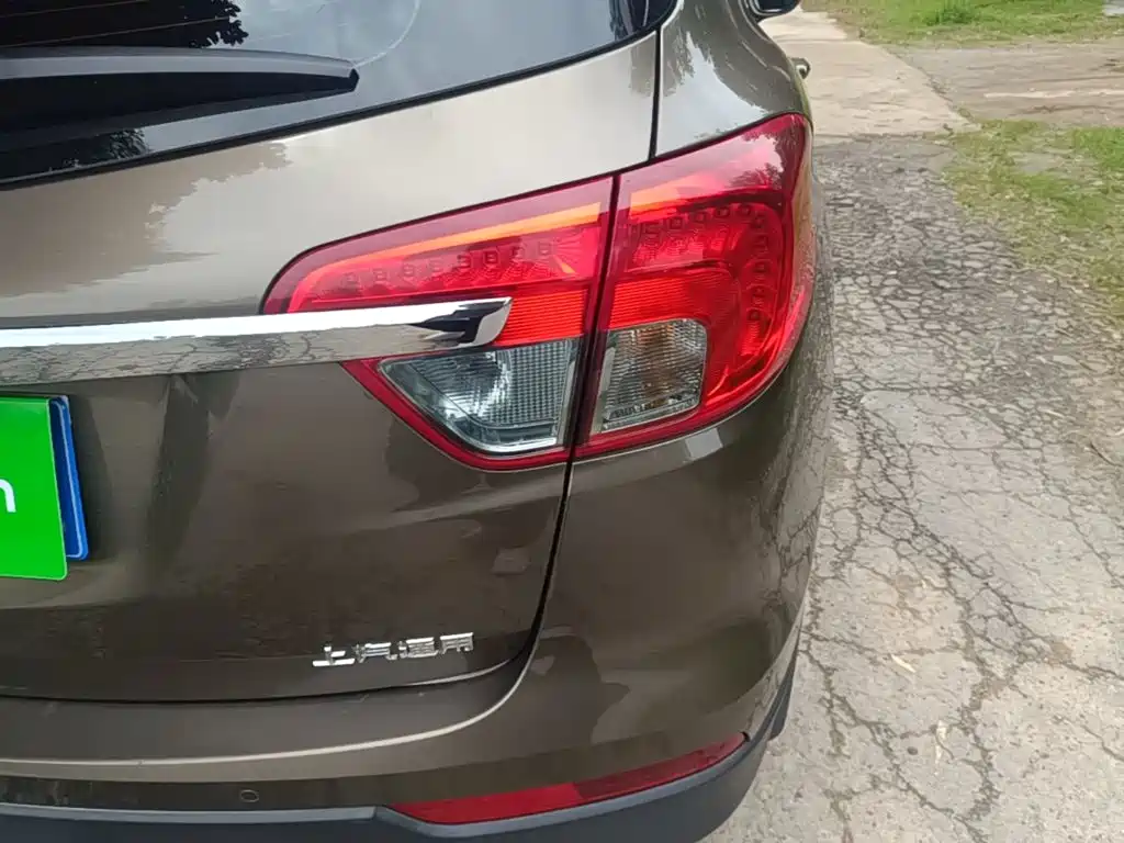 Buick Envision Plus 2016 — фото 24