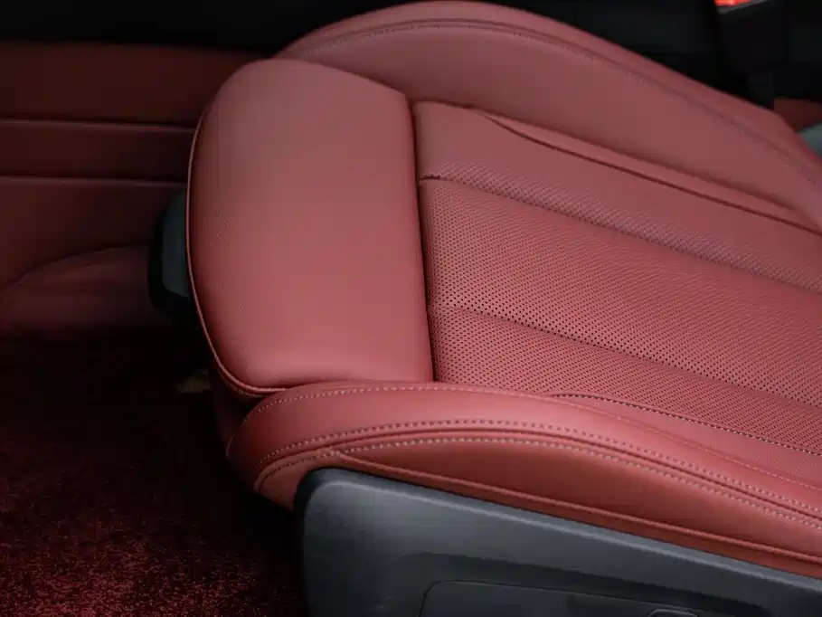 BMW 4 Series 2025 — фото 16