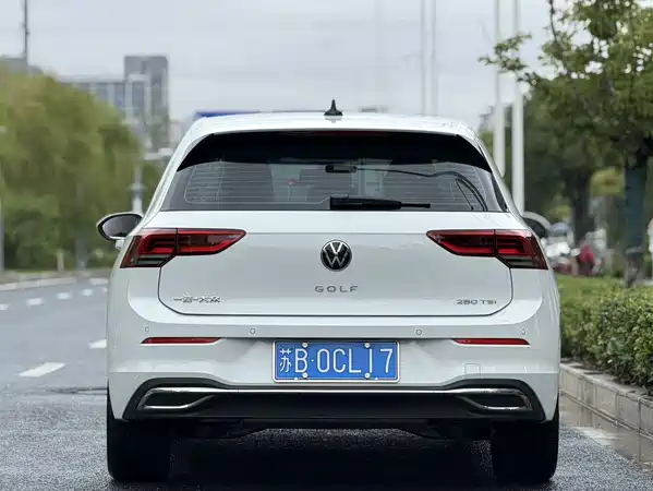 Volkswagen Golf 2022