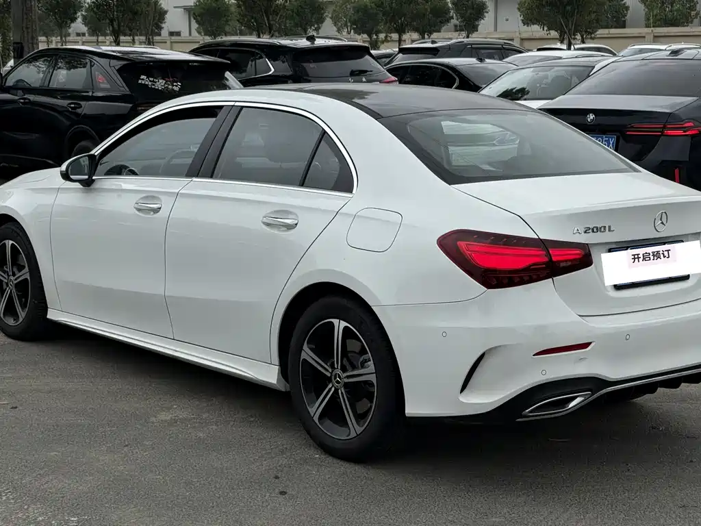 Mercedes-Benz A-Class 2025 — фото 6