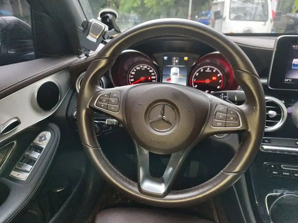 Mercedes-Benz GLC 2018