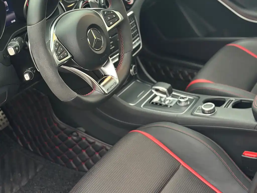 Mercedes-Benz CLA AMG 2019 — фото 11
