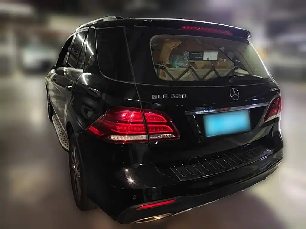 Mercedes-Benz GLE 2016 — фото 9