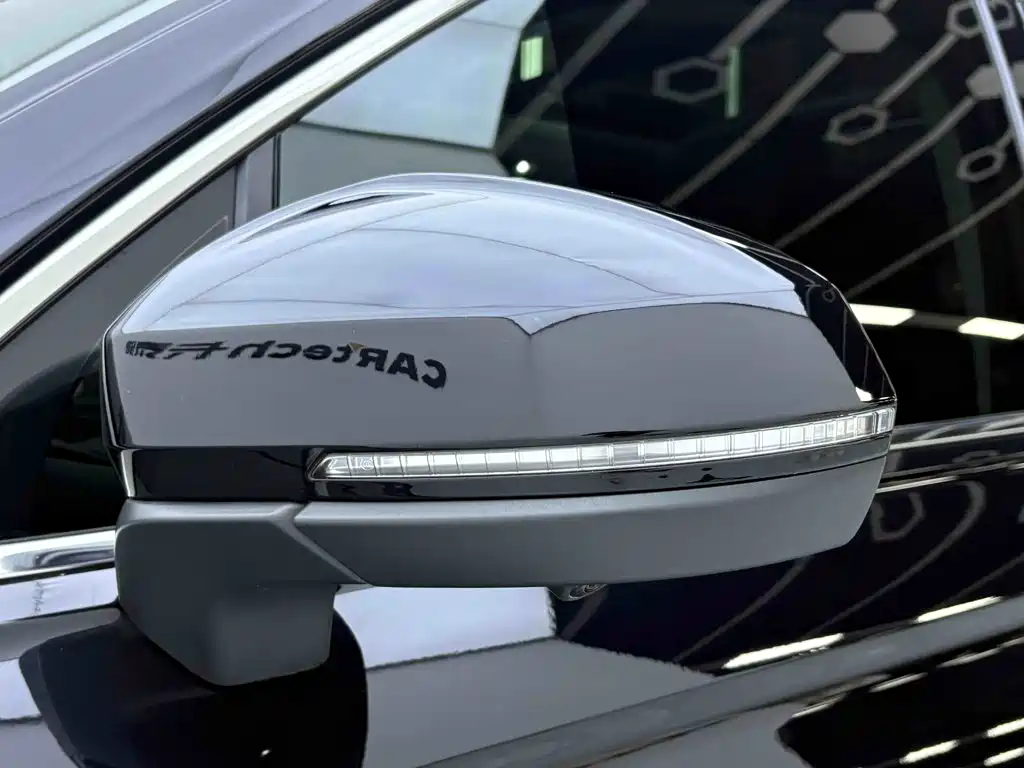 Volkswagen Tiguan L 2022 — фото 11