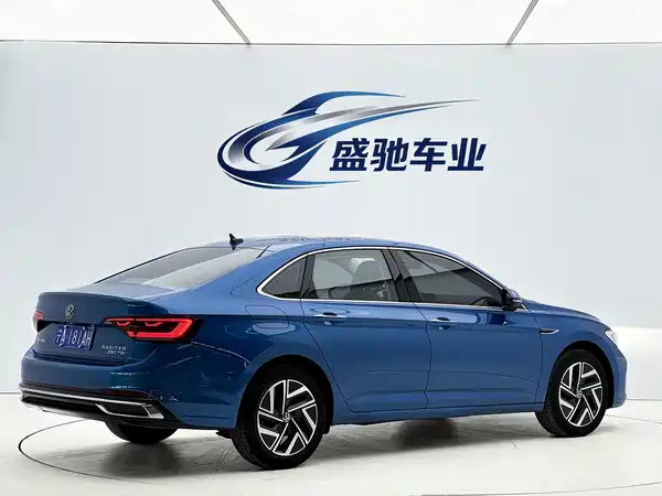 Volkswagen Sagitar 2022