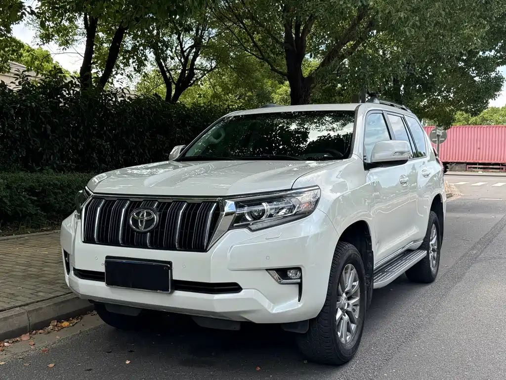 Toyota Prado 2018