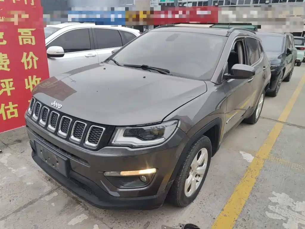 Jeep Compass 2019 — фото 1