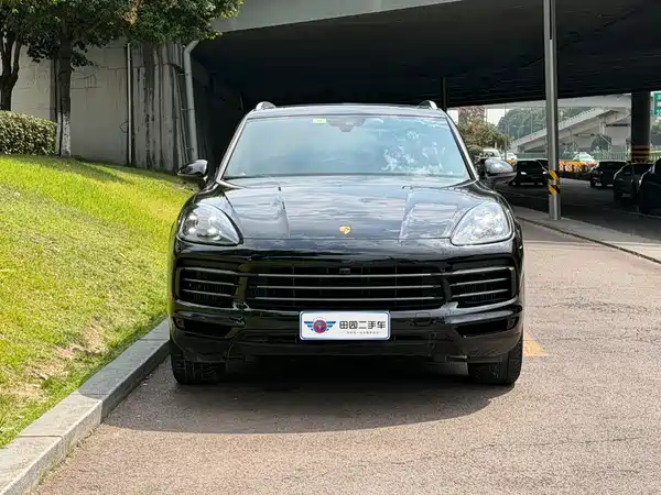Porsche Cayenne 2019