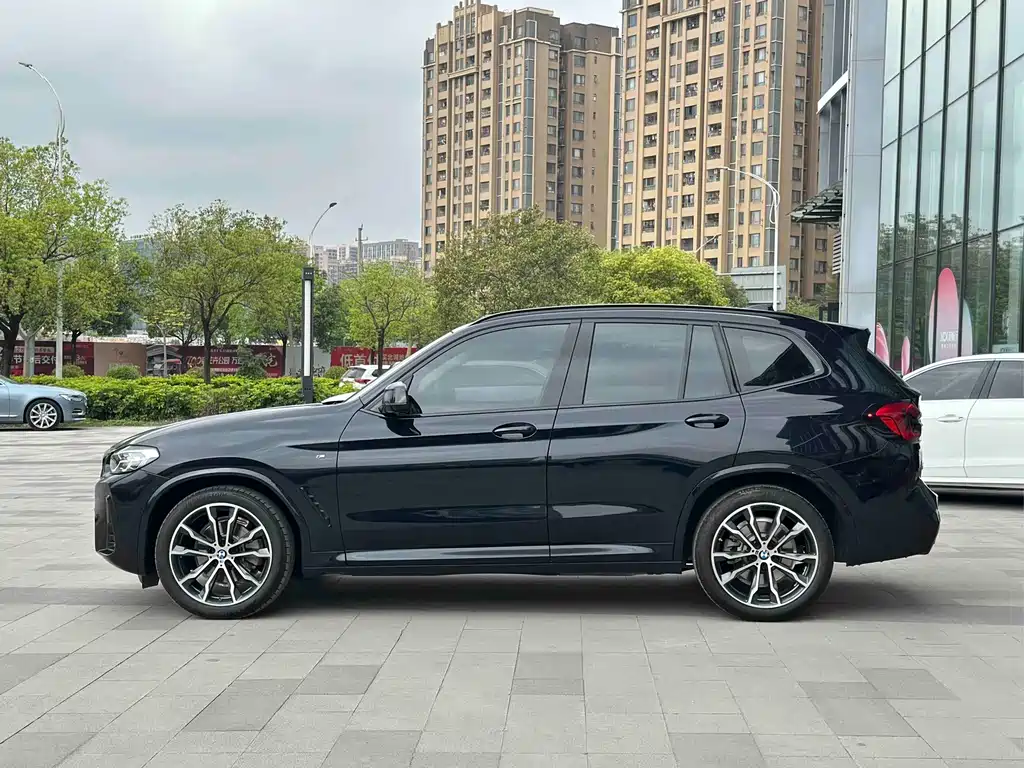 BMW X3 2022 — фото 7