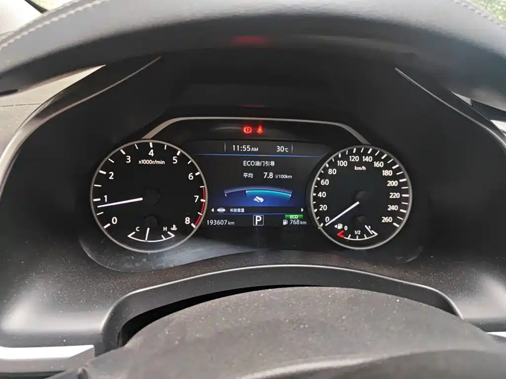 Nissan Murano 2018 — фото 12