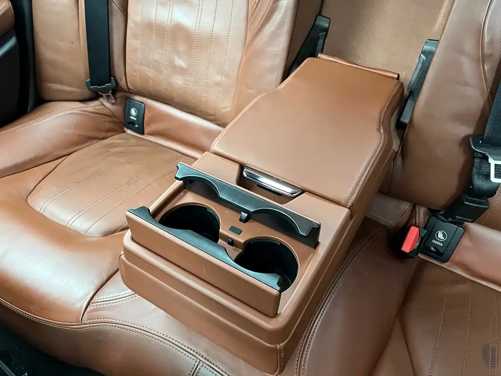 Maserati Ghibli 2015 — фото 16