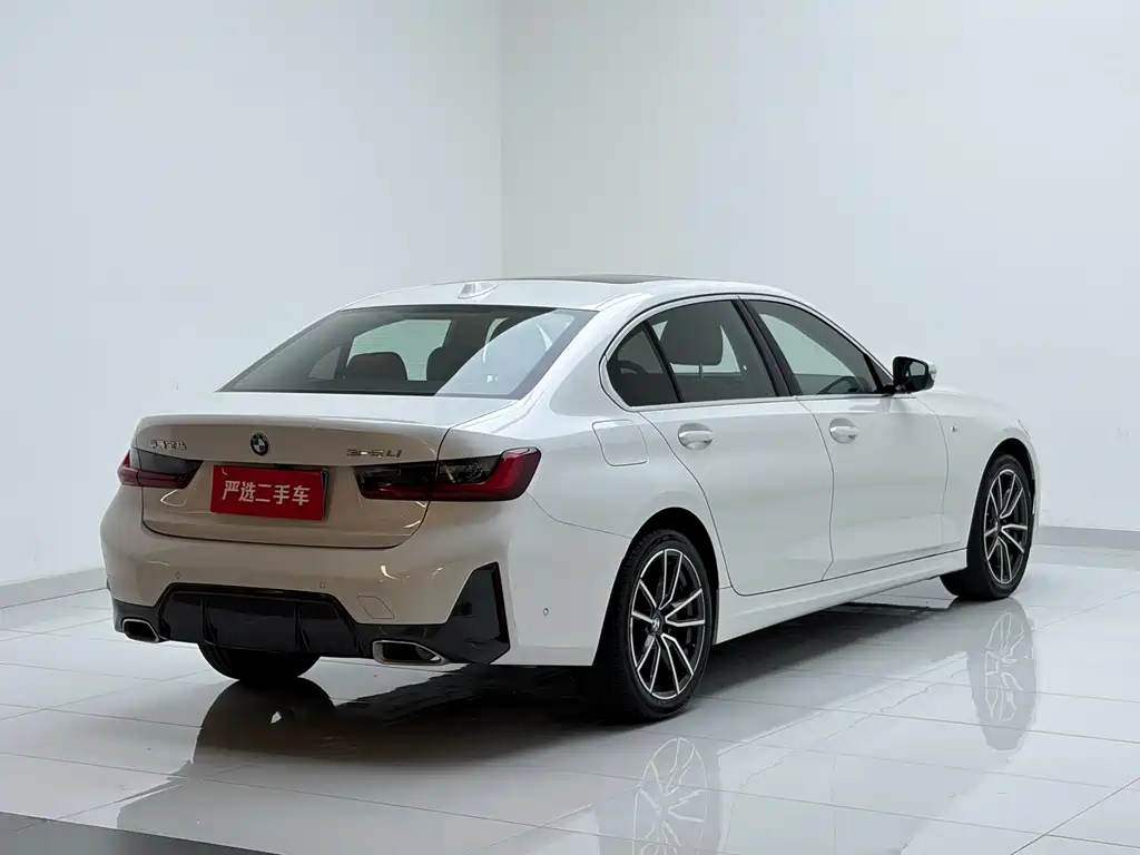 BMW 3 Series 2024