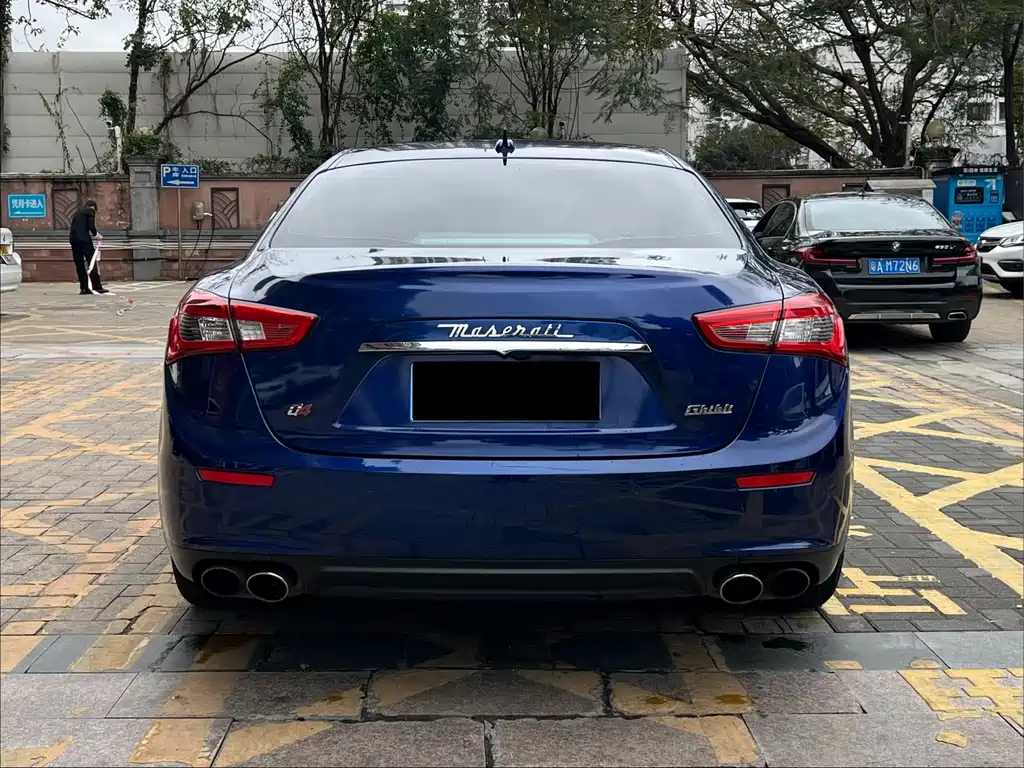 Maserati Ghibli 2015 — фото 22