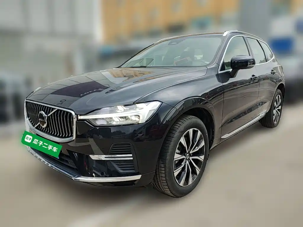 Volvo XC60 2024 — фото 3
