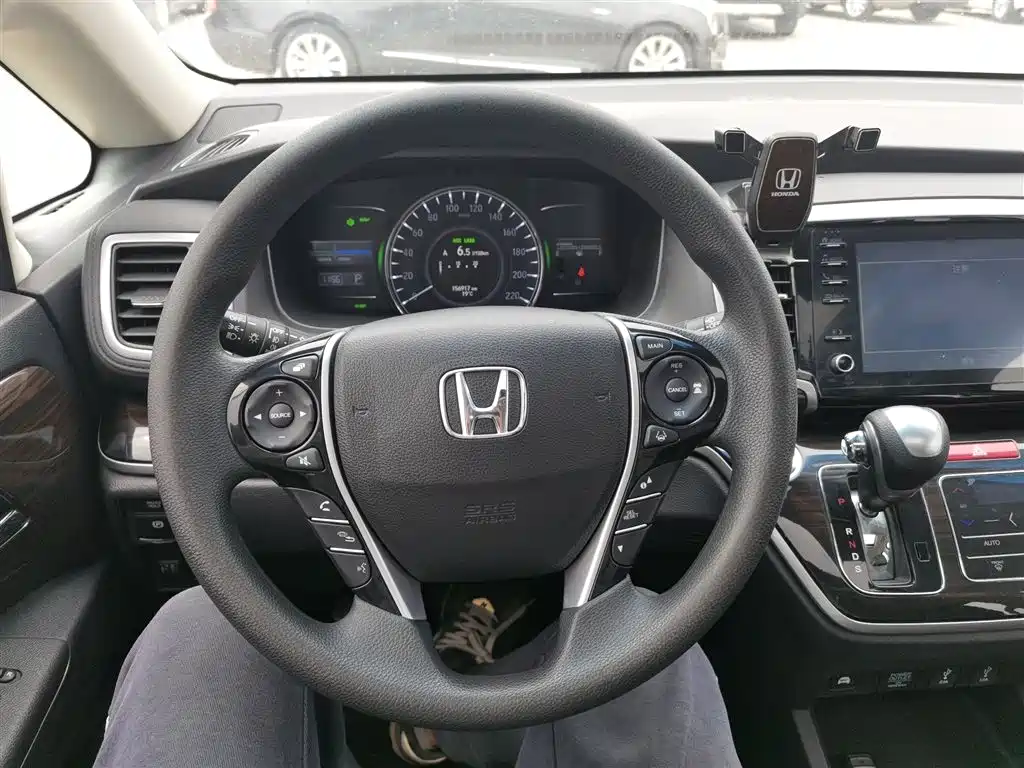 Honda Odyssey 2019 — фото 11