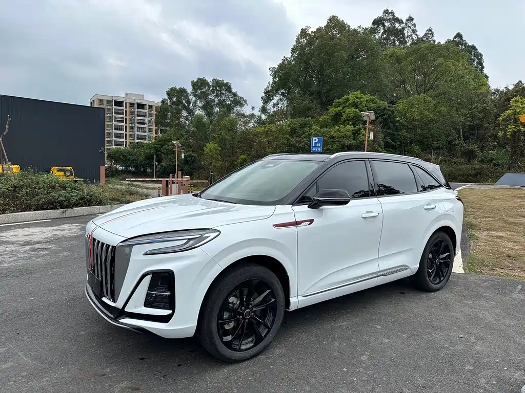 Hongqi HS3 PHEV 2025