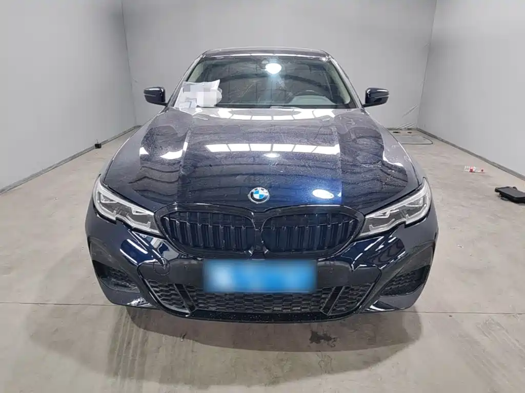 BMW 3 Series 2021