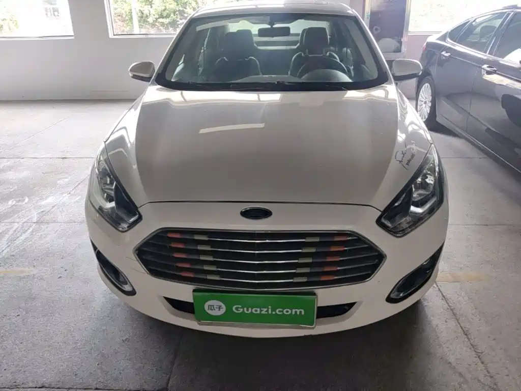 Ford Forrest 2017