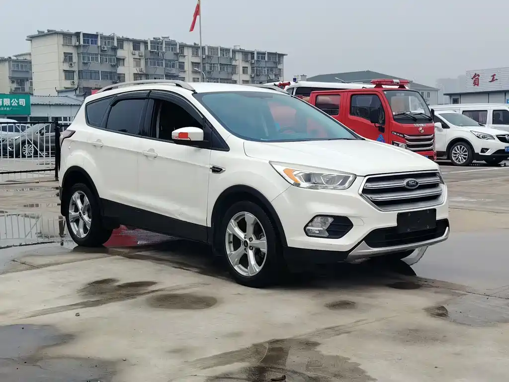 Ford Kuga 2017 — фото 2