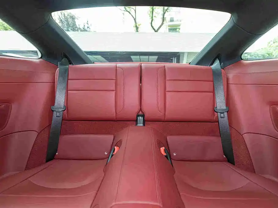 Porsche 911 2023