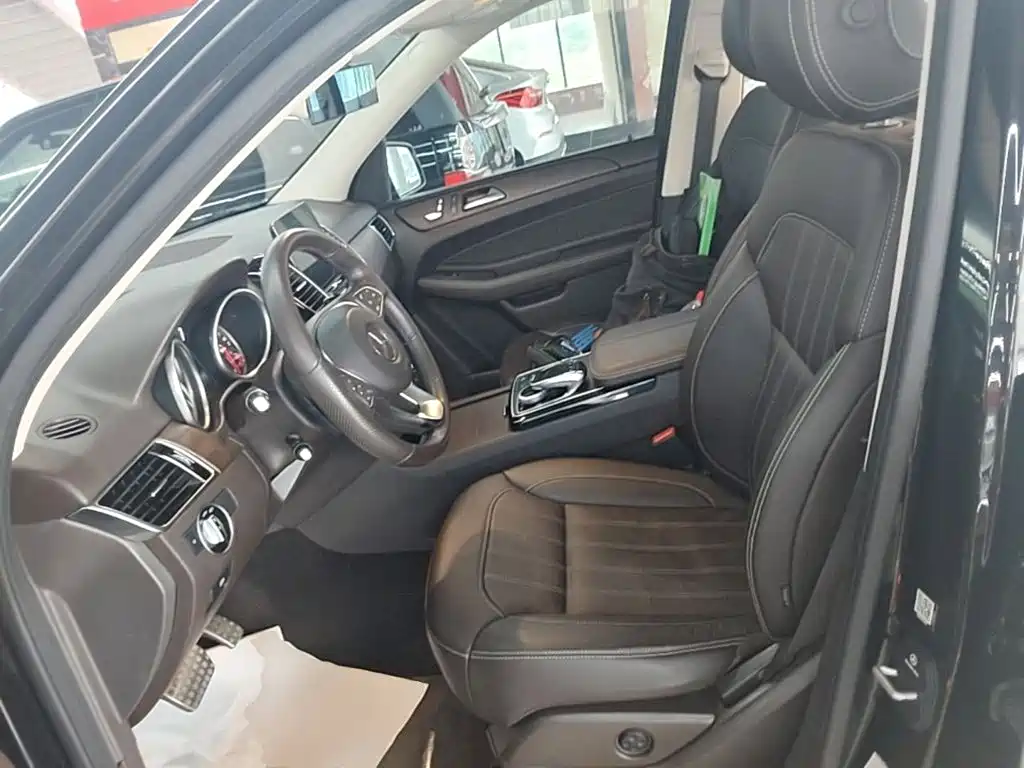 Mercedes-Benz GLE 2016 — фото 15