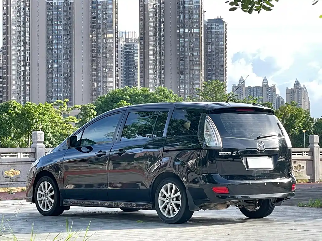 Mazda 5 2010