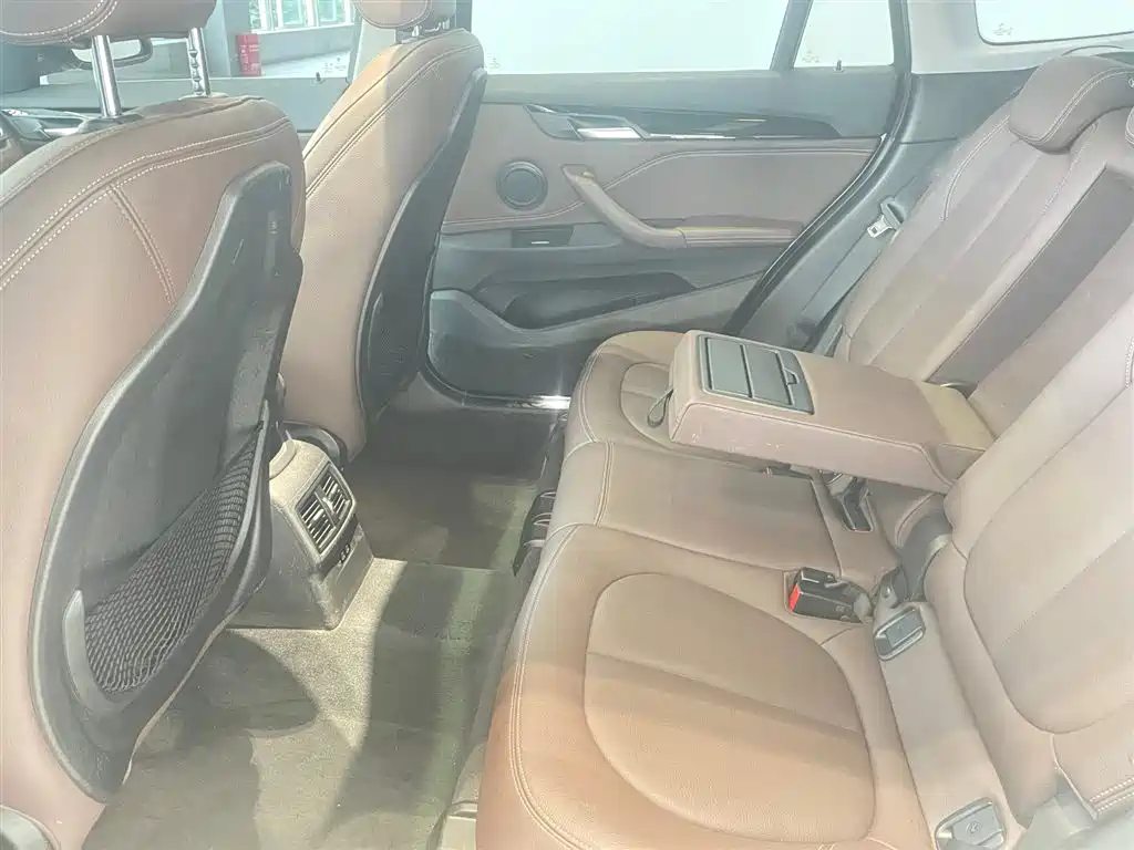 BMW X1 2020 — фото 13