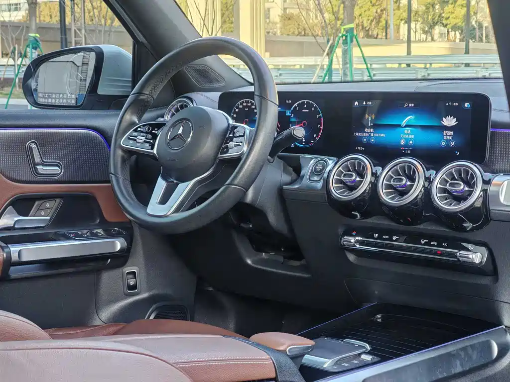 Mercedes-Benz GLB 2020 — фото 12