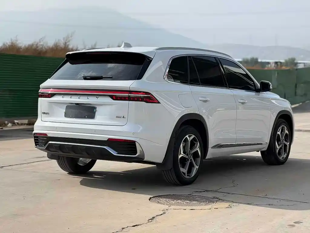 Geely Xingyue L 2024 — фото 6