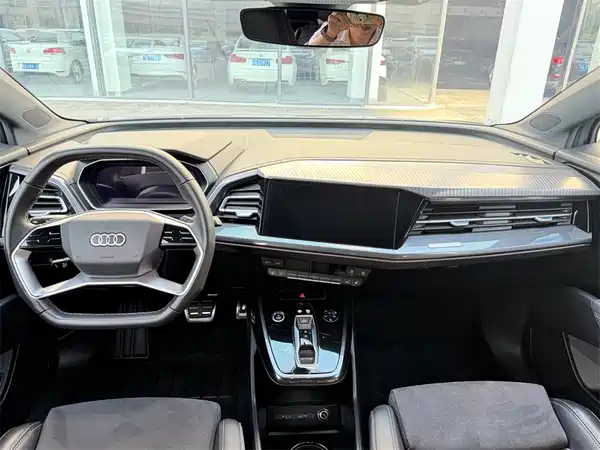Audi Q4 E-Tron 2023