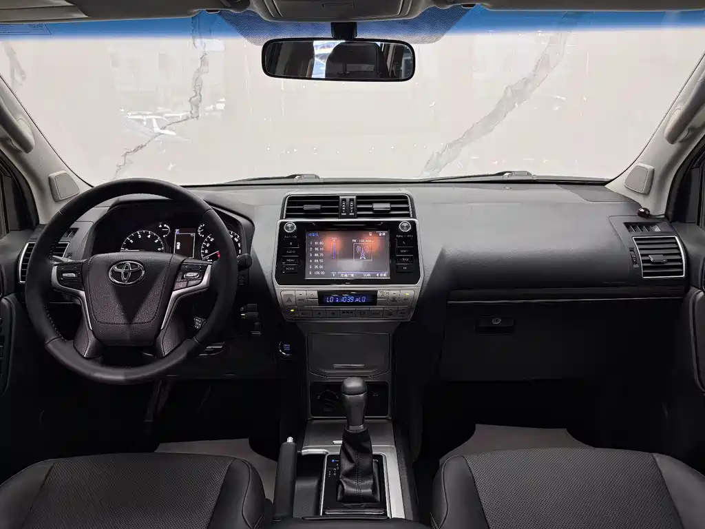 Toyota Prado 2019