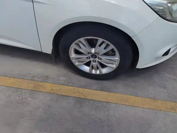Ford Focus 2013