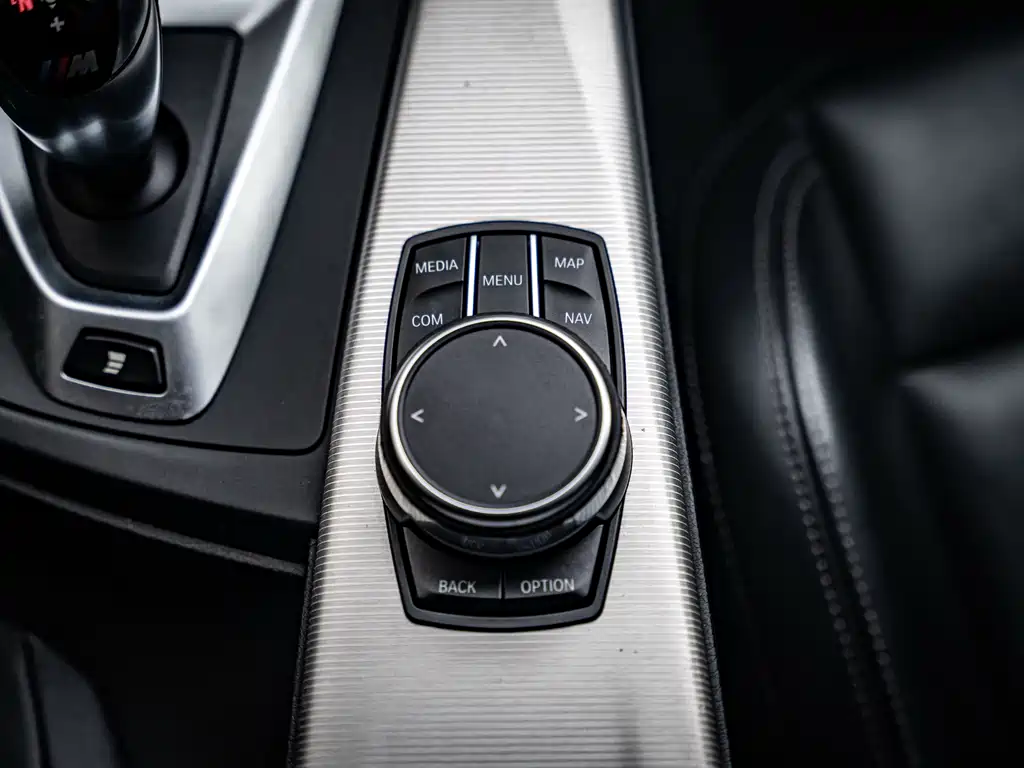 BMW M4 2020 — фото 15