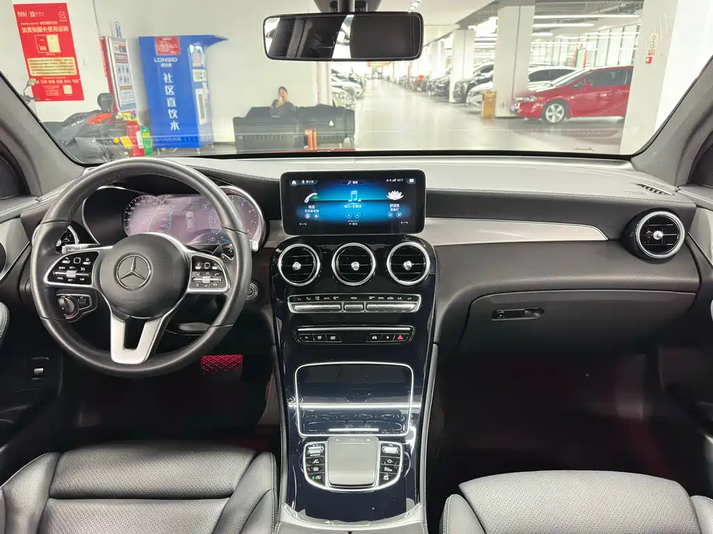 Mercedes-Benz GLC Coupe 2020 — фото 11