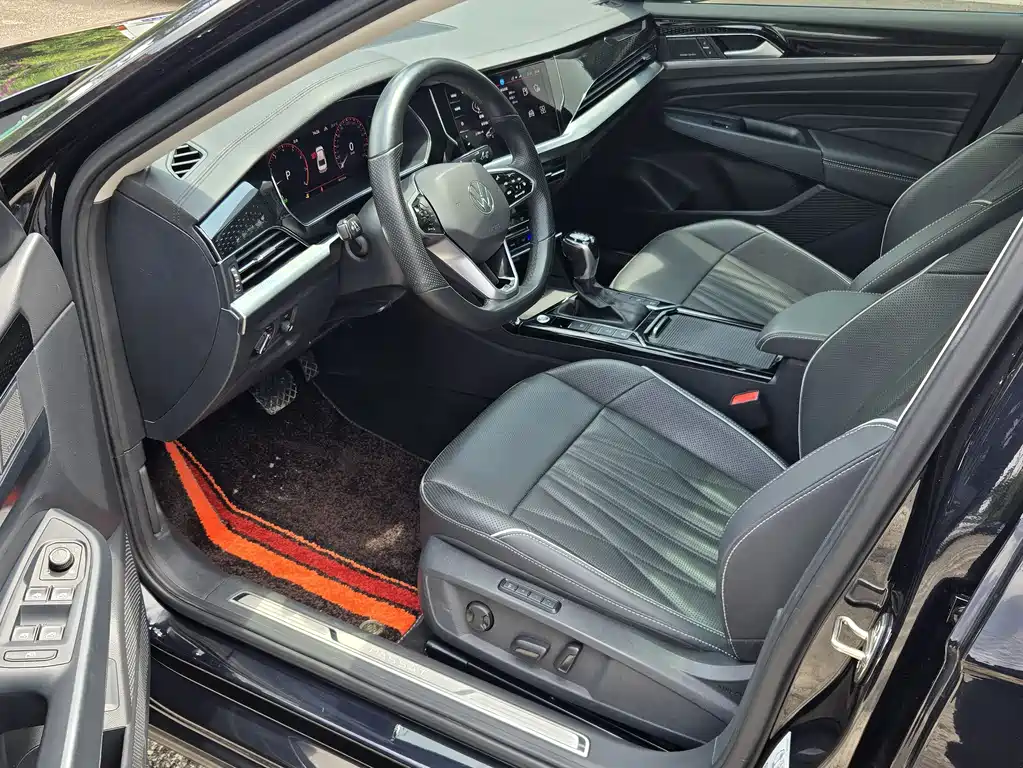 Volkswagen Passat 2023