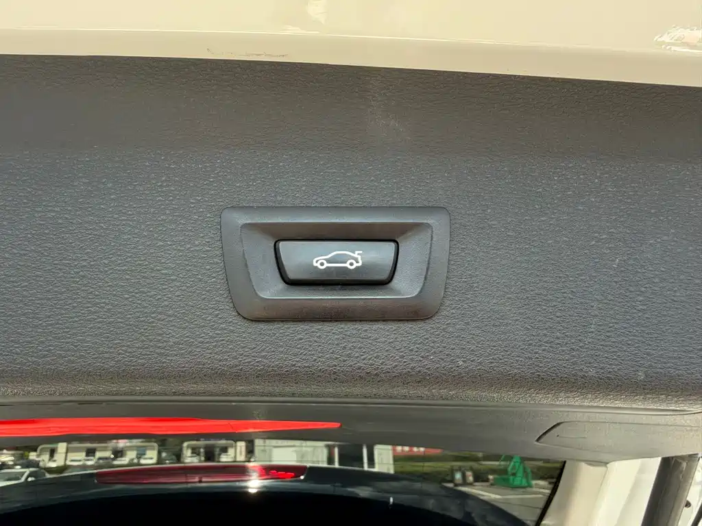 BMW X1 2022 — фото 14
