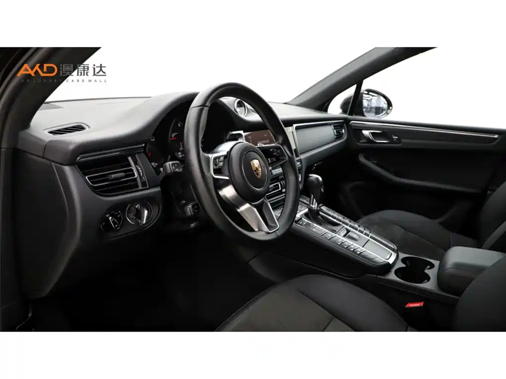 Porsche Macan 2021 — фото 6