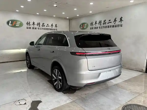 Li Auto L7 2024
